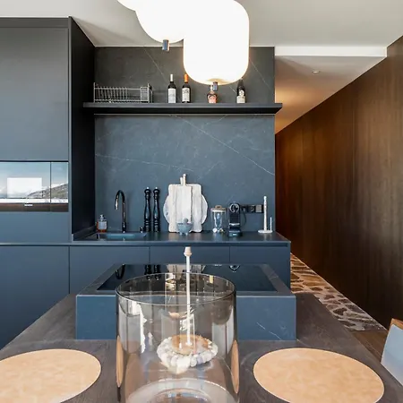 Apartment Luxury 3bed Penthouse By Ski Slope - *